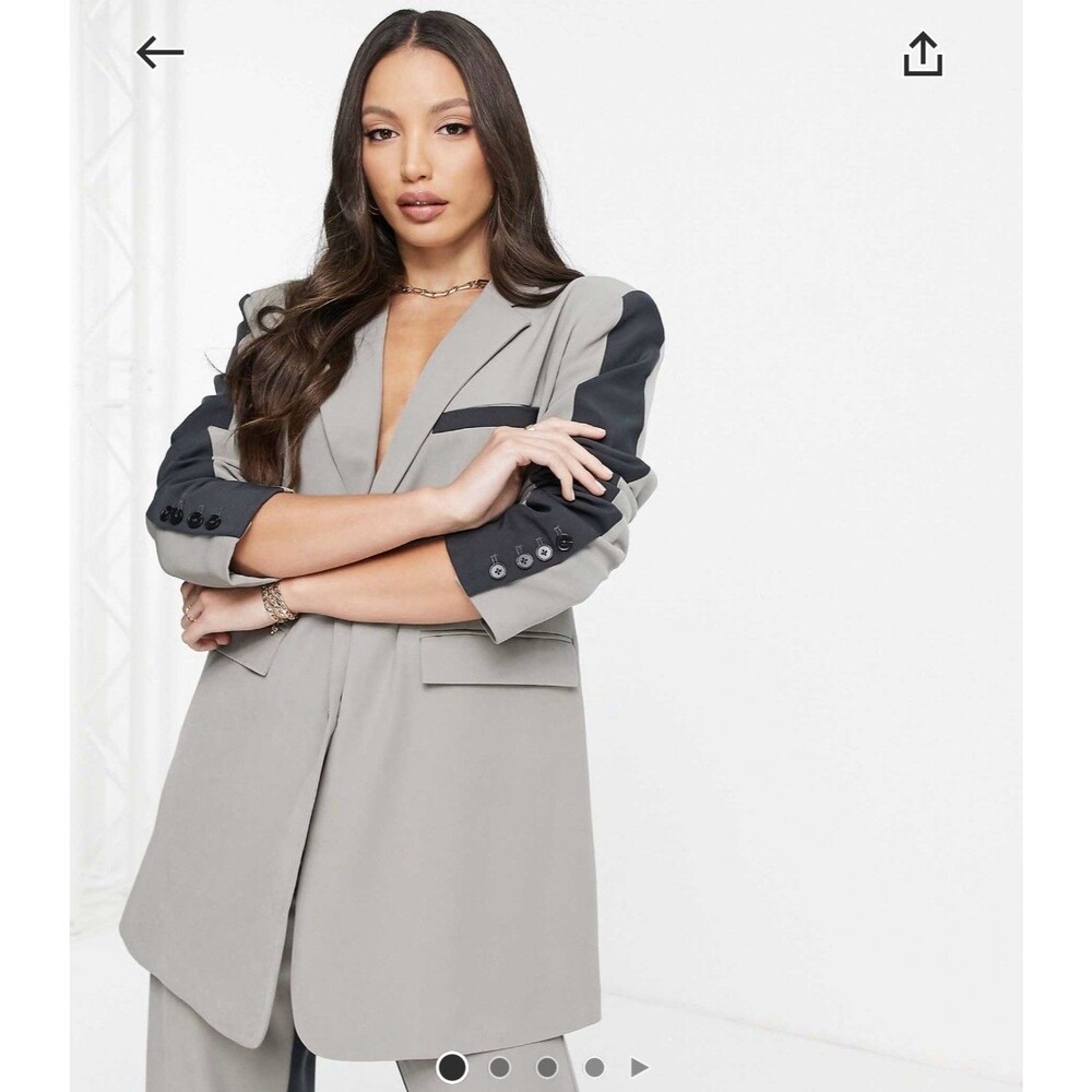 4th & Reckless Oversized Color Block Long Sleeve Blazer in a Muted Grey Size S